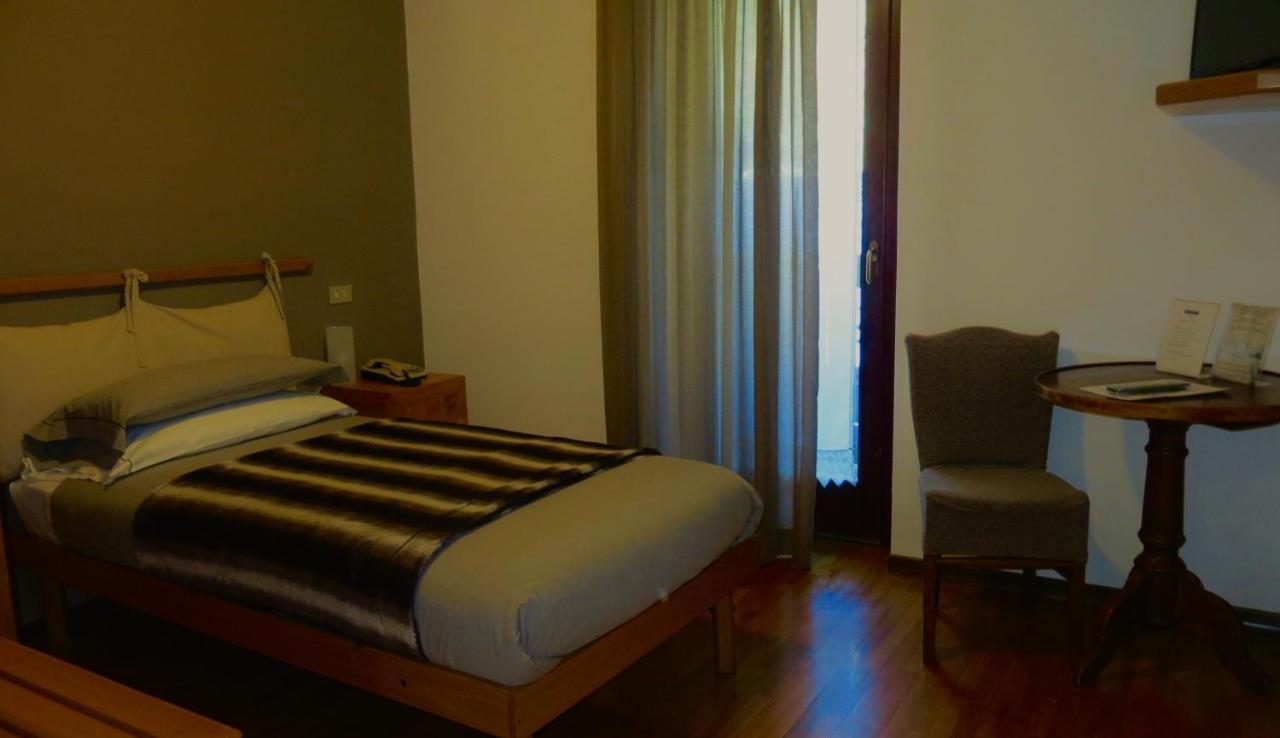 Hotel Garni Sorriso Ponte Di Legno Exterior photo